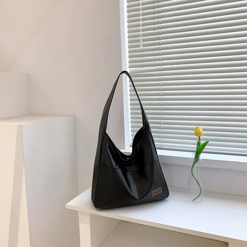 Women's Large Retro Shoulder Bag HejK.com