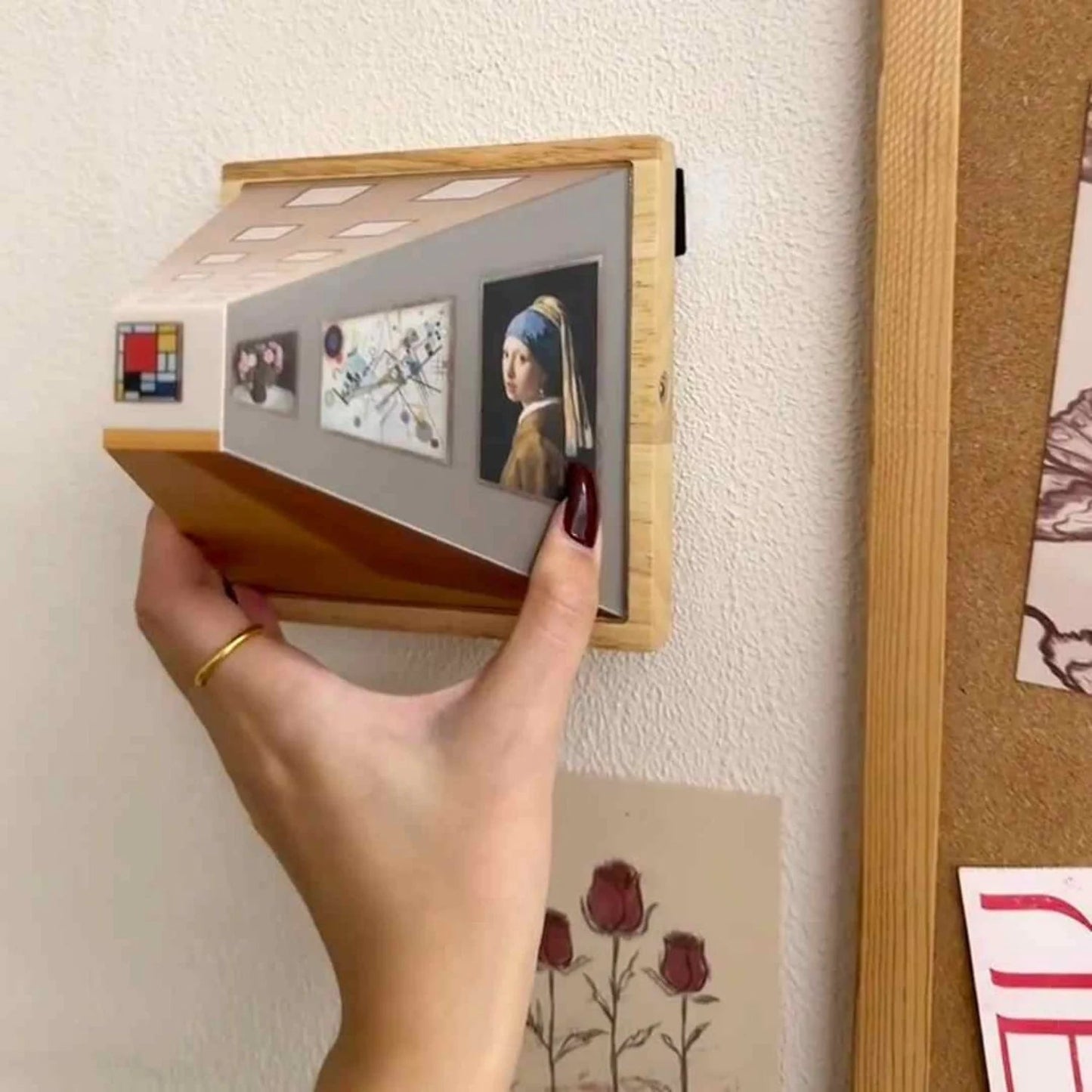 3D Naked Eye Vision Night Light Wall Lamp WEM Support (www.WEM.support)