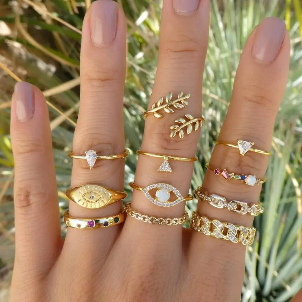 Vintage Women's Mixed Rings WEM Support (www.WEM.support)