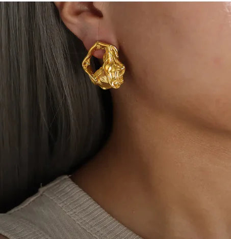 Vintage Hollow Pleated Earrings HejK.com Marketplace LLC