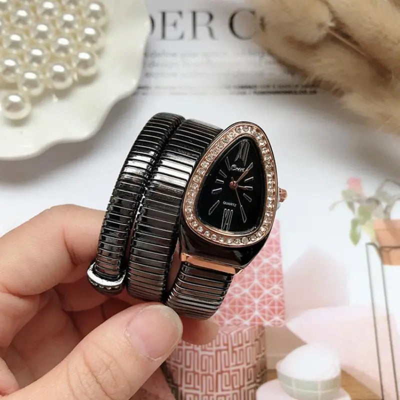 Women's Fashion Personality Bangle Watch WEM Support (www.WEM.support)