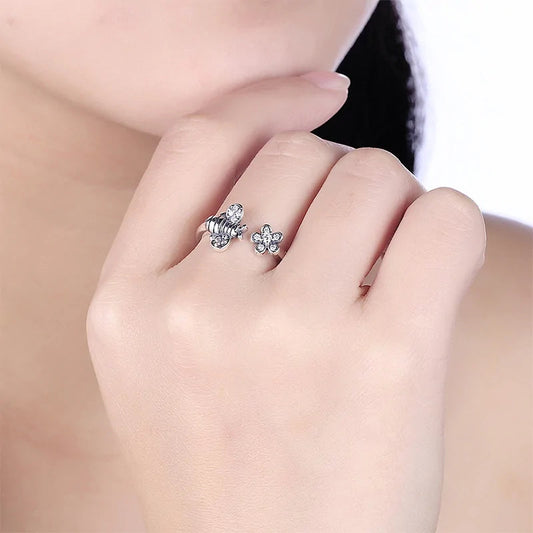 Adjustable Bee to Flower Ring WEM Support (www.WEM.support)