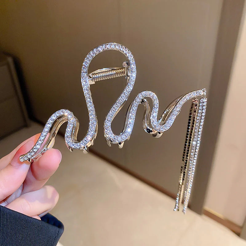 Wavy Fringe Diamond Hairpin WEM Support (www.WEM.support)
