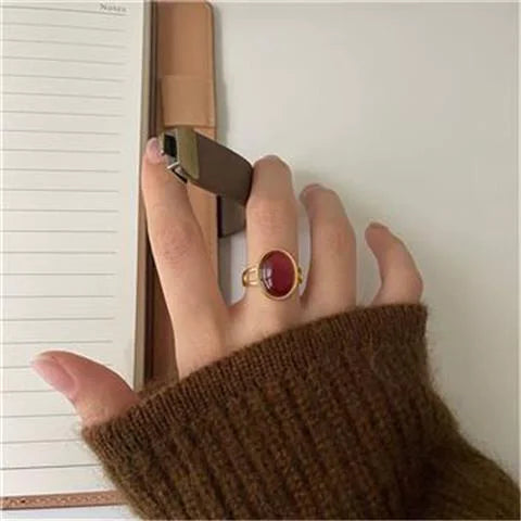 VelvetRouge Lucky Ring WEM Support (www.WEM.support)