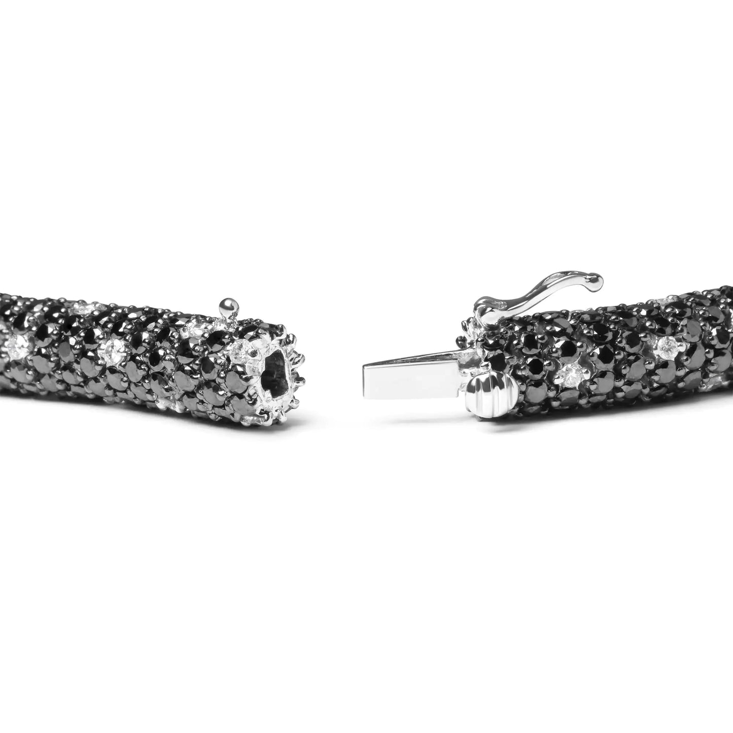18K White Gold 20.0 Cttw Black and White Pave Set Diamond Eternity Snake Skin Style Tennis Bracelet (Black and G-H Color, SI1-SI2 Clarity) - Size 7" WEM Support (www.WEM.support)