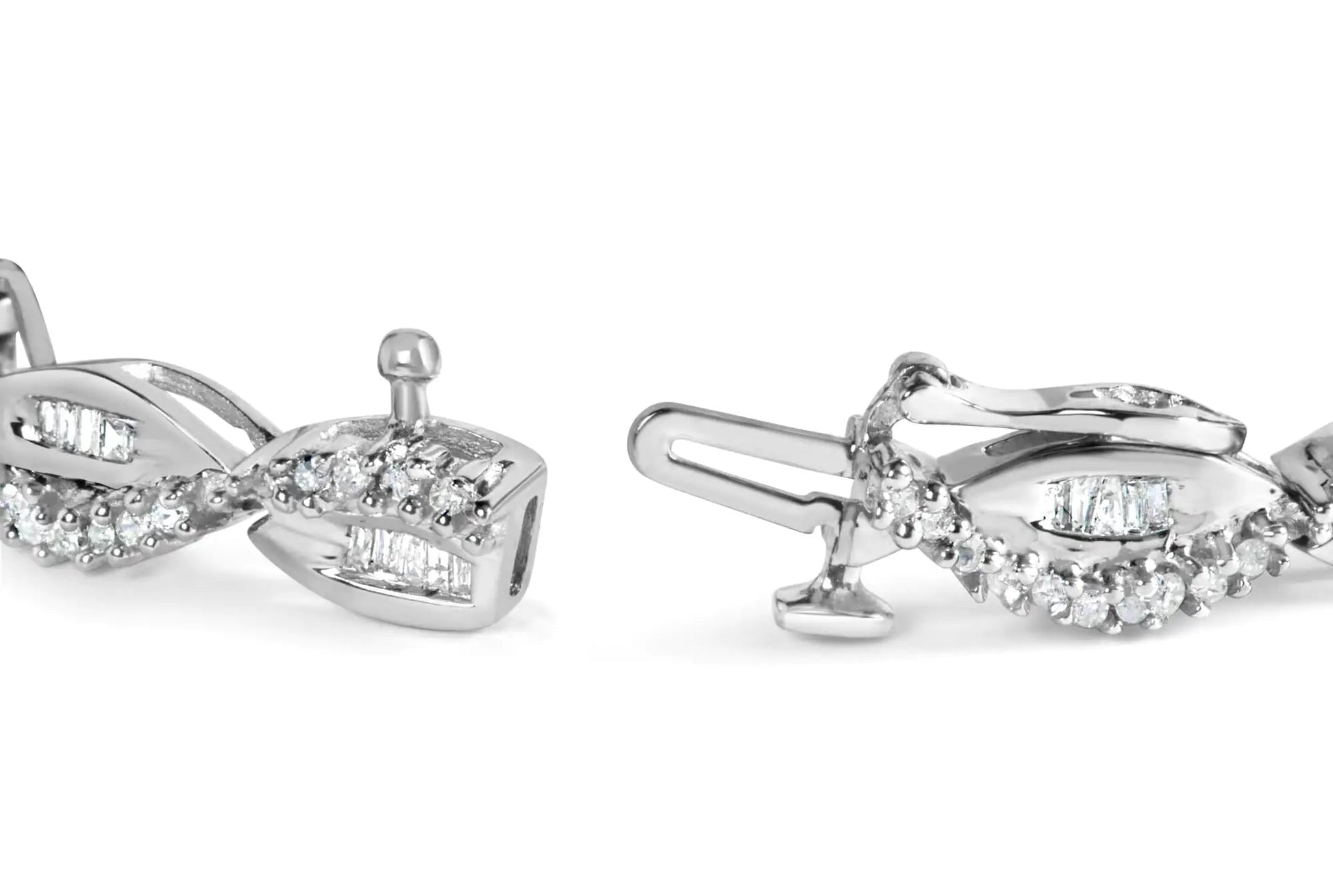 14K White Gold 2.00 Cttw Diamond Swirl and Pear Shape Link Bracelet (I-J Color, I2-I3 Clarity) - 7" WEM Support (www.WEM.support)