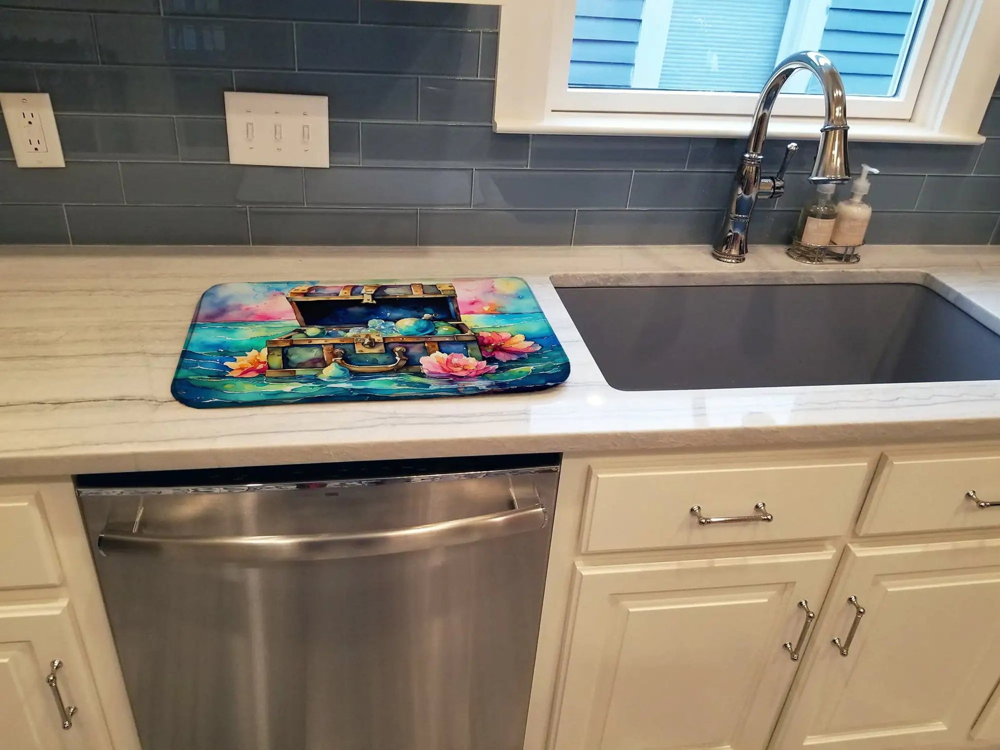Treasure Chest Dish Drying Mat WEM Support (www.WEM.support)