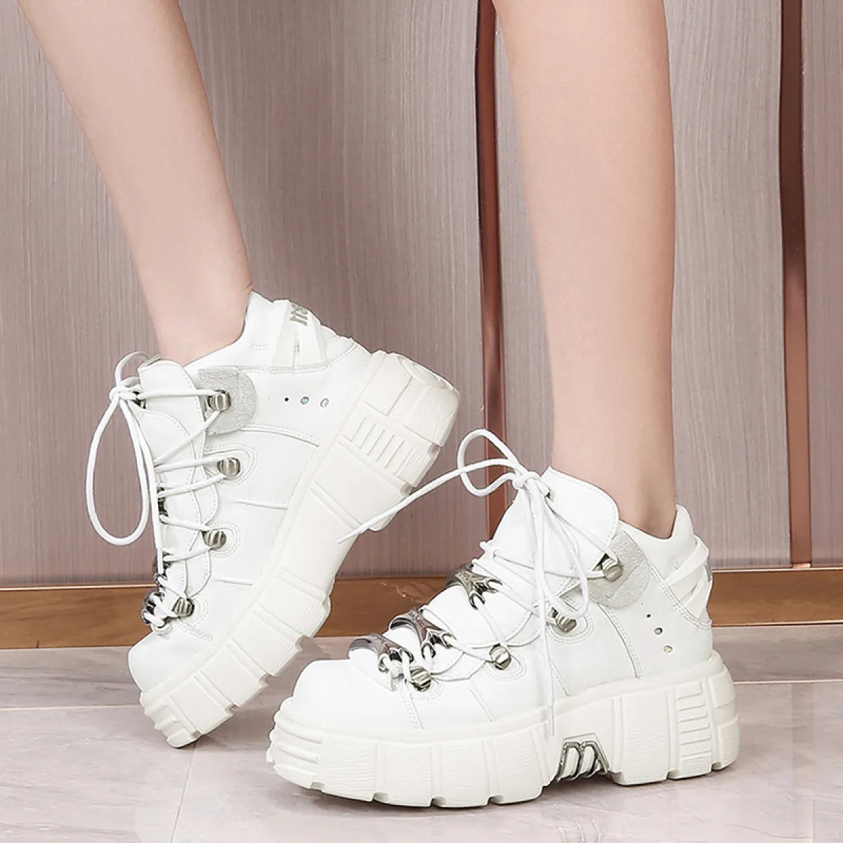 Thick-soled Father Shoes Female Autumn Winter WEM Support (www.WEM.support)