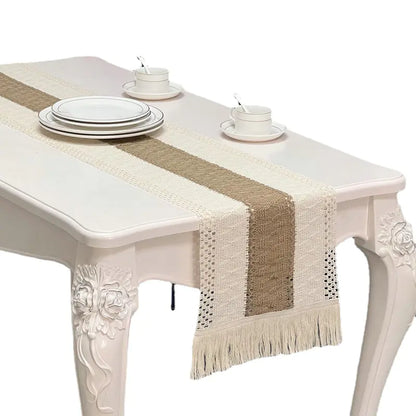 Caminho de Mesa ao Estilo Americano