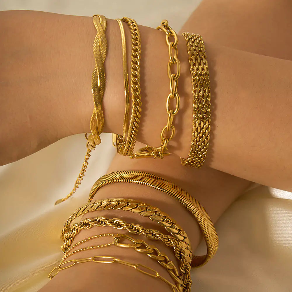 Stainless Steel Ornament Bracelet Female WEM Support (www.WEM.support)