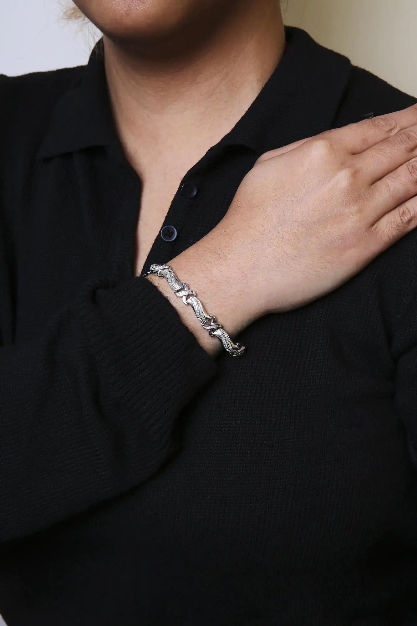 .925 Sterling Silver 1 3/4 Cttw Diamond Wave and X Link Tennis Bracelet (I-J Color, I3 Clarity) - 7" WEM Support (www.WEM.support)