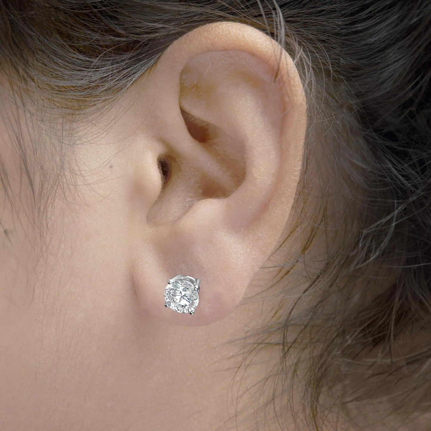 14K White Gold Round Brilliant-Cut Lab Grown Diamond Classic 4-Prong Stud Earrings with Screw Backs (G-H Color. VS1-VS2 Clarity) WEM Support (www.WEM.support)