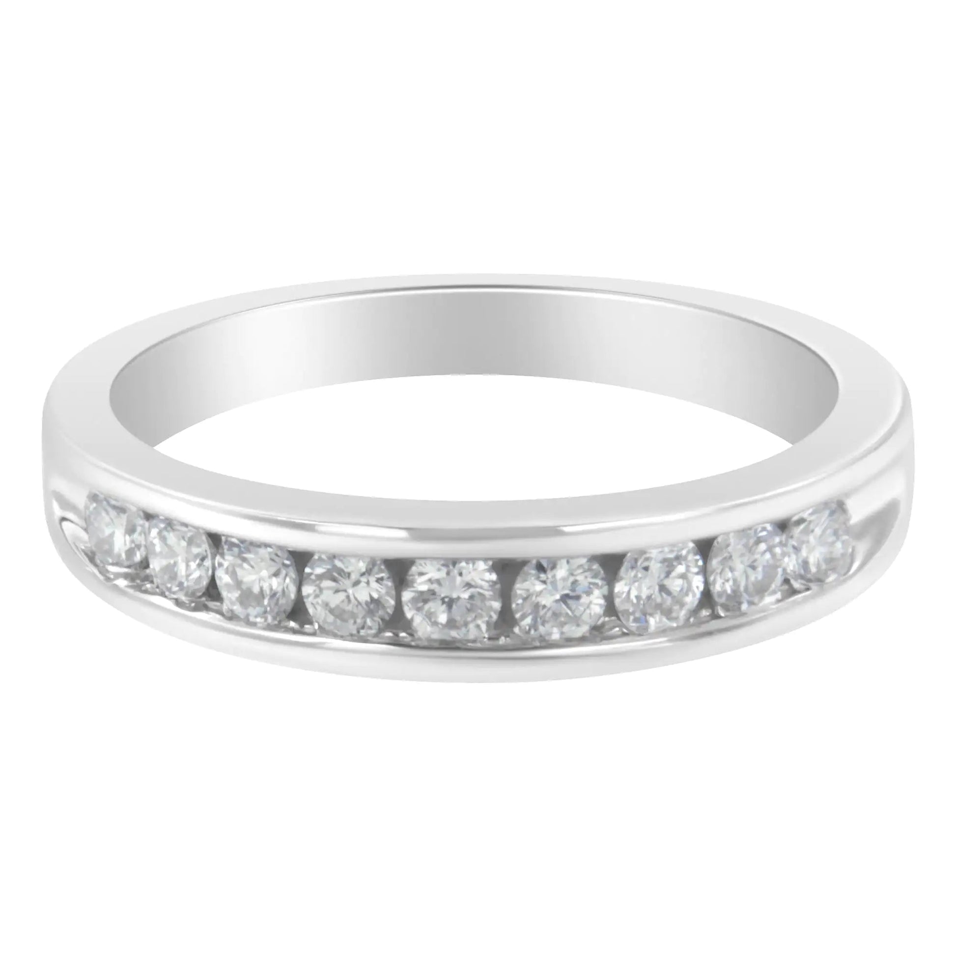 18K White Gold Round-Cut Diamond Ring (1/2 cttw, H-I Color, SI2-I1 Clarity) WEM Support (www.WEM.support)