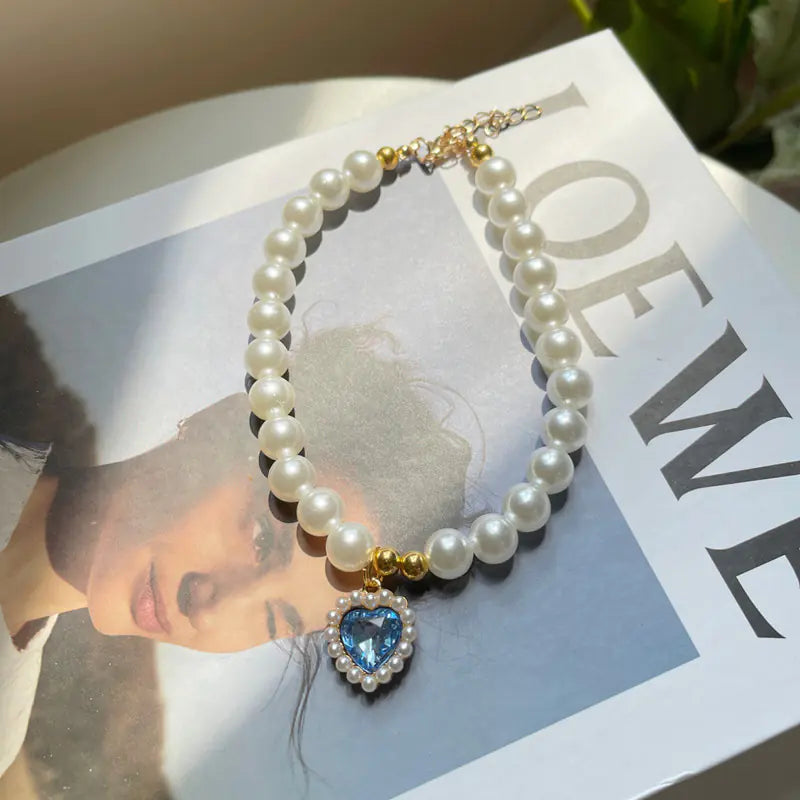 Vintage Charm Pet Crystal Necklace HejK.com Marketplace LLC