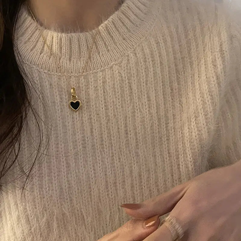 Vintage Double-Sided Heart Pendant Necklace WEM Support (www.WEM.support)