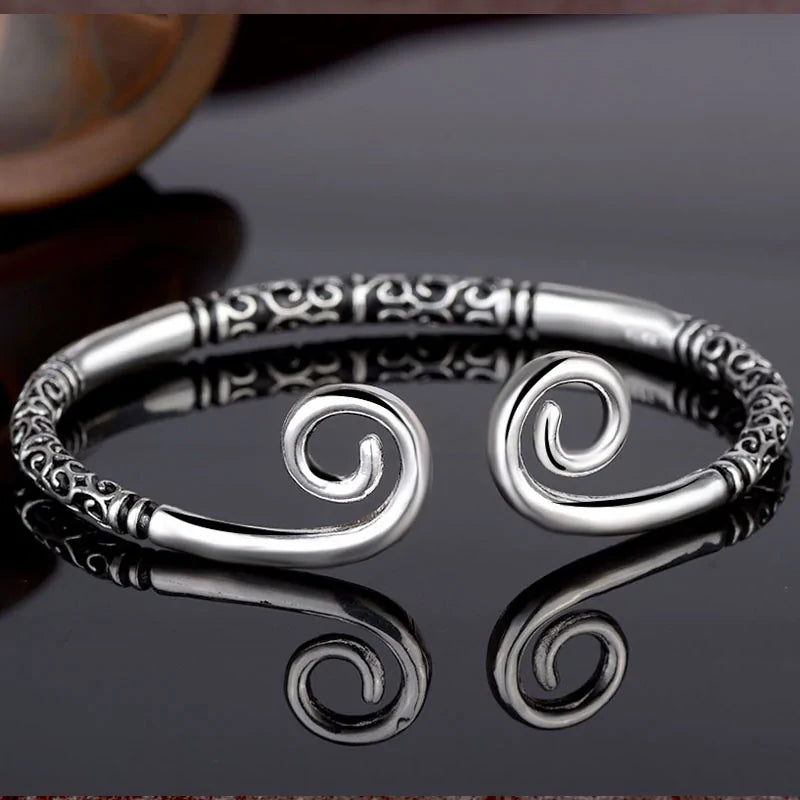 Teen Golden Hoop Bracelet WEM Support (www.WEM.support)