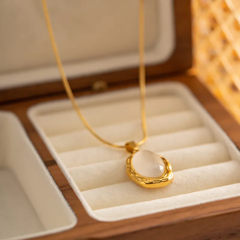 18K Cat Eye Pendant HejK.com