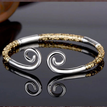 Teen Golden Hoop Bracelet WEM Support (www.WEM.support)