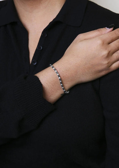 .925 Sterling Silver 1.0 Cttw with Alternating Round White Diamond and Round Treated Black Diamond Tennis Bracelet (Black and I-J Color, I3 Clarity) - Size 7" Inches WEM Support (www.WEM.support)