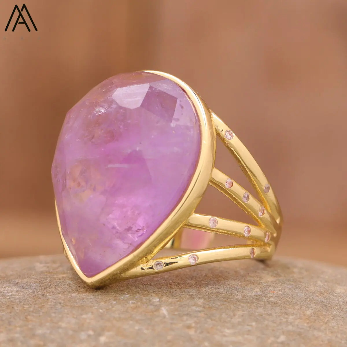 Teardrop Stone Finger Ring WEM Support (www.WEM.support)