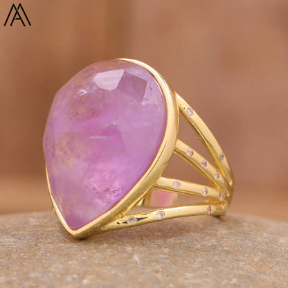 Teardrop Stone Finger Ring WEM Support (www.WEM.support)