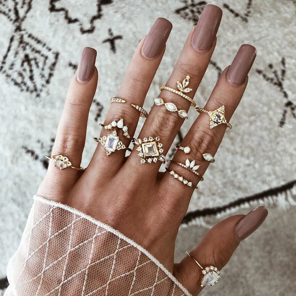 Vintage Women's Mixed Rings WEM Support (www.WEM.support)