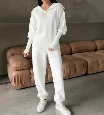 Women’s Sporty Zipper Suit WEM Support (www.WEM.support)